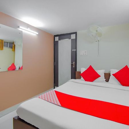 Hotel O Lindsay Inn Guest House Calcutta Calcutta Bara Bazar Buitenkant foto