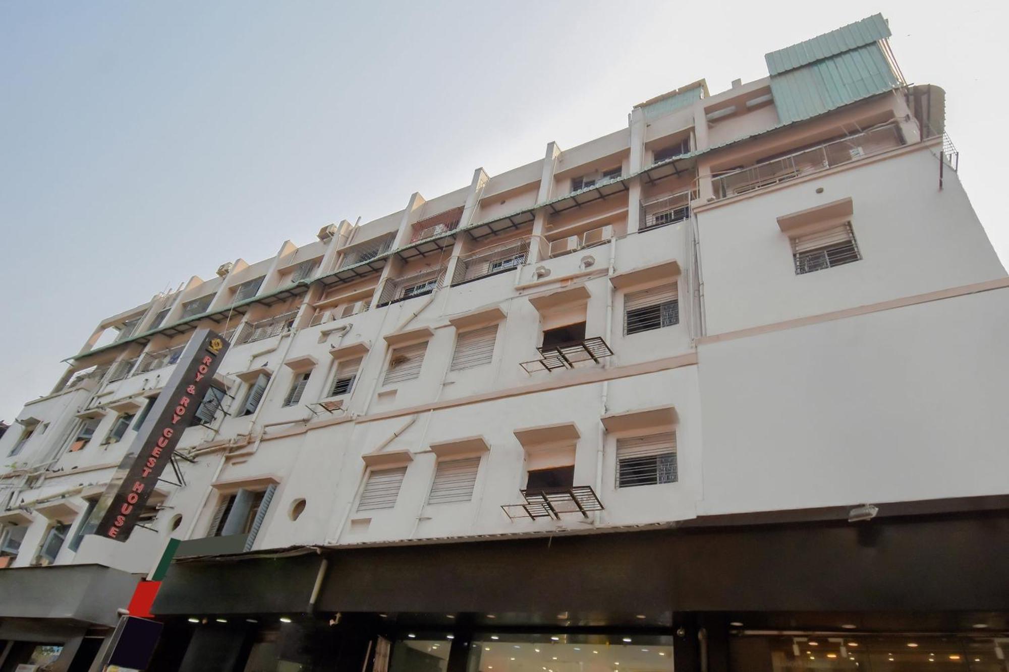 Hotel O Lindsay Inn Guest House Calcutta Calcutta Bara Bazar Buitenkant foto