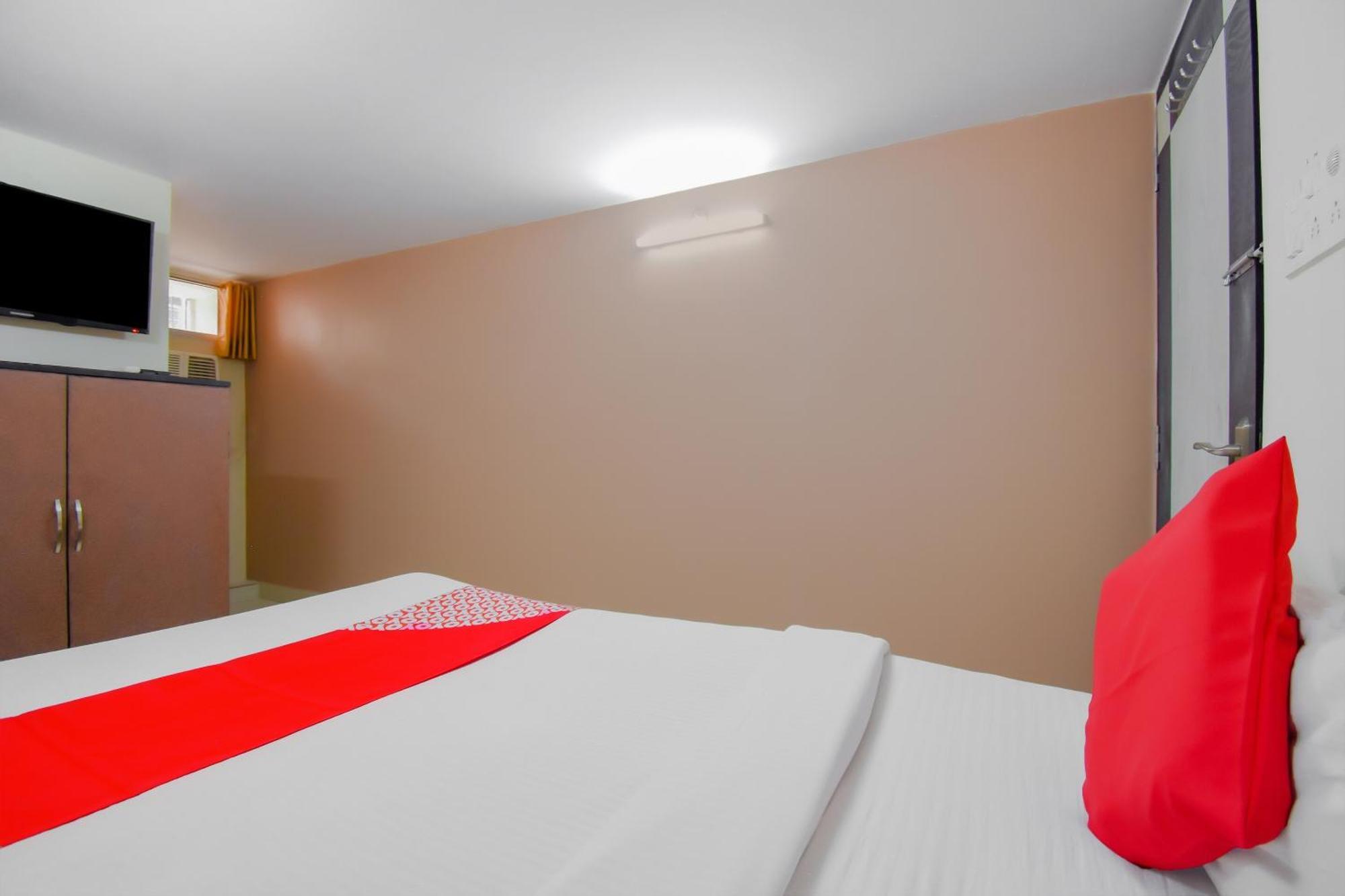 Hotel O Lindsay Inn Guest House Calcutta Calcutta Bara Bazar Buitenkant foto