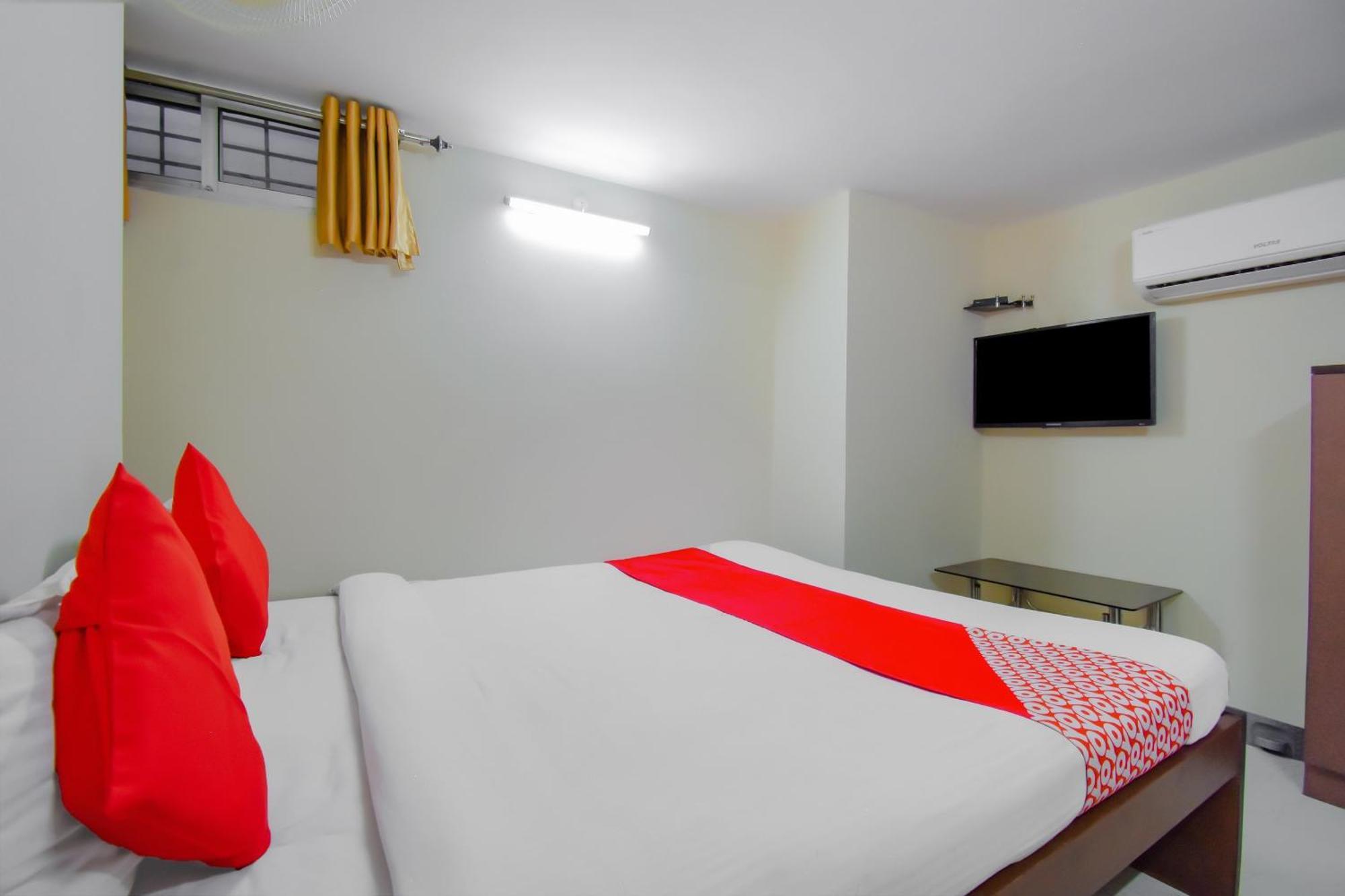Hotel O Lindsay Inn Guest House Calcutta Calcutta Bara Bazar Buitenkant foto